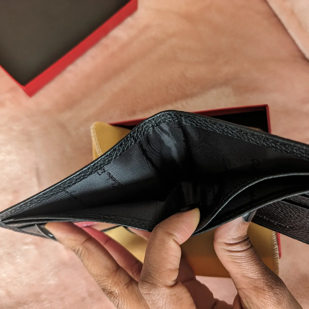 Italian Leather Wallet - Picture 2 of 5